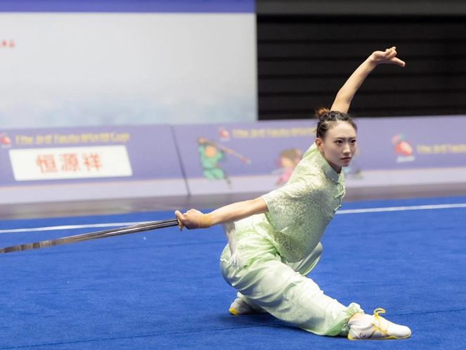 中国队8人8金完美亮相世界杯 中国队8人8金完美亮相世界杯